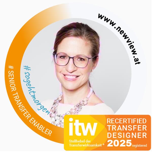 Siegel des Instituts für Transferwirksamkeit: Eva-Maria Kraus, Senior Transfer Enabler, Recertified Transfer Designer 2025